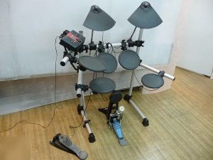 YAMAHA電子ドラム、DTXPLORERベーシックプラスセット(中古)の紹介