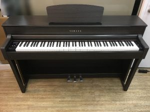 ネット限定販売 YAMAHA ヤマハ 音楽 楽器 2018年製 電子ピアノ CLP-635R 鍵盤楽器